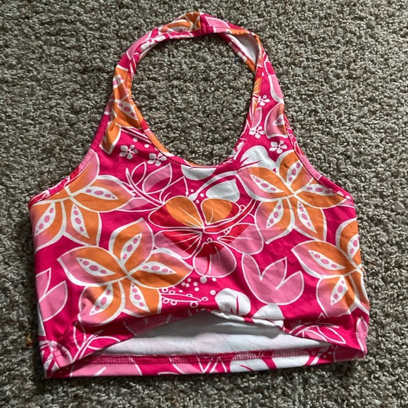SHEIN Tops - shein halter flower top, worn once